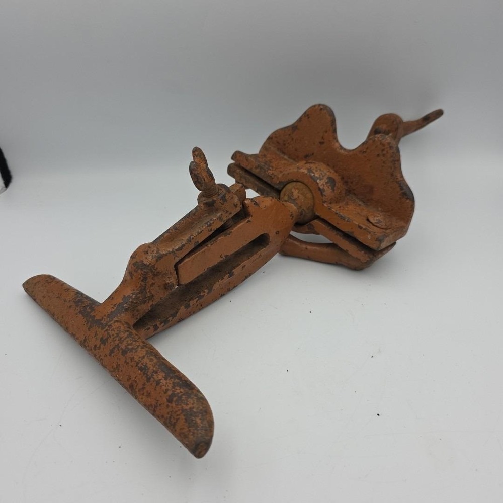 Antique Saw Vise, VTG Swivel, Tilt Saw Sharpening Vise, 9" Long Jaws